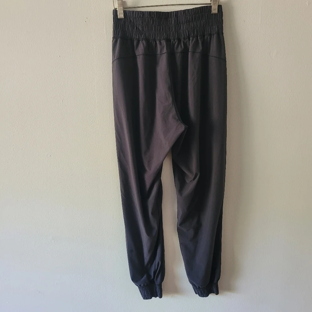 Lululemon Sun Setter Jogger GUC 28